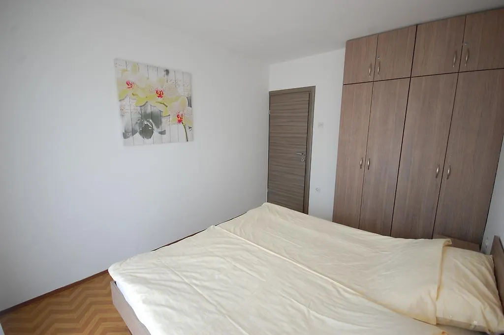 Apartments Jakobi By El-Pi Tours Njivice Chorvatsko